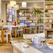 Hôtel la Féline Blanche salle à manger