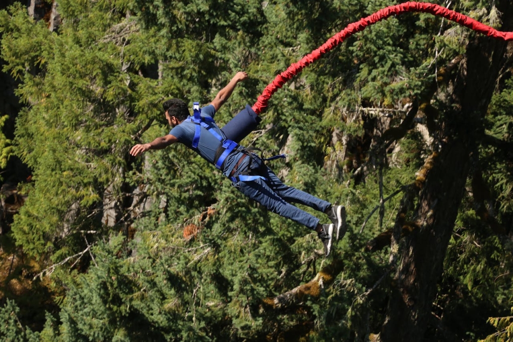 saut à l'élastique saint gervais